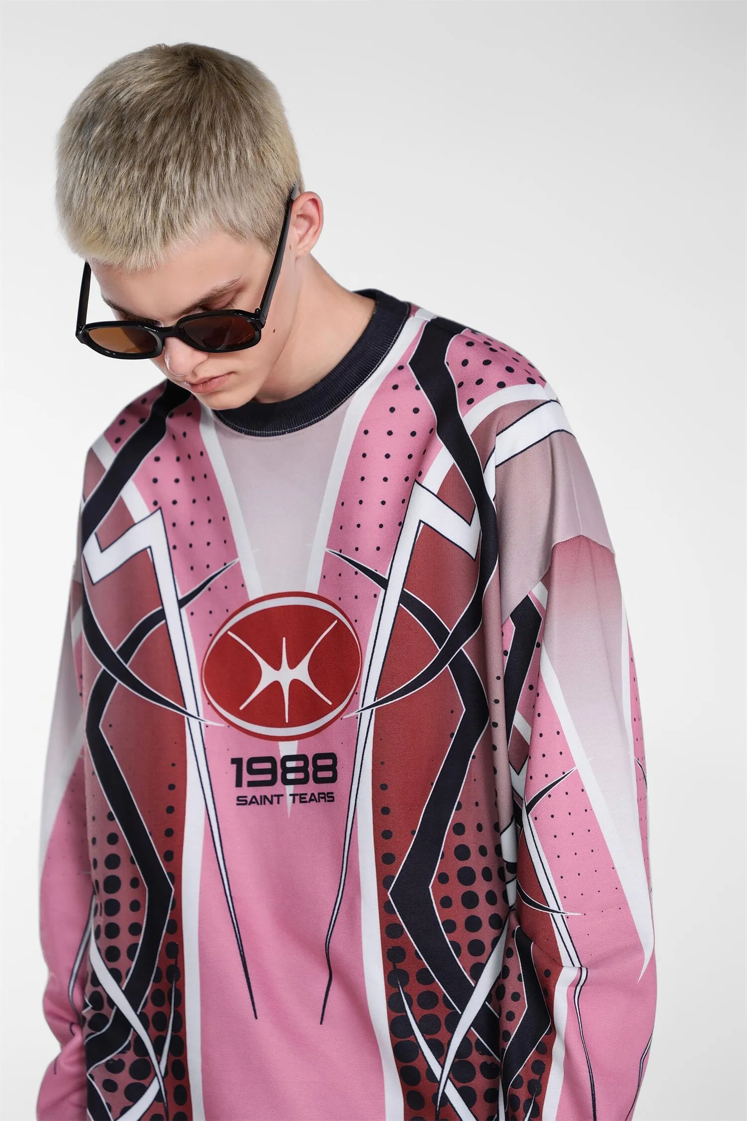 Saint michael tears all-over printed long-sleeved vintage autumn and winter T-shirt Style number: 120 Size: M L XL Wholesale price: 136 Color: blue pink